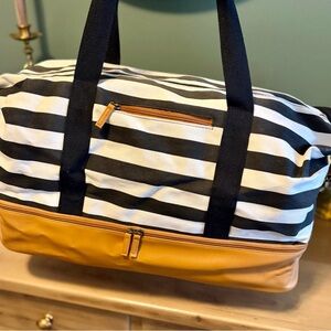 DSW Striped Weekender Duffle Bag Black White Tan Travel Overnight Tote